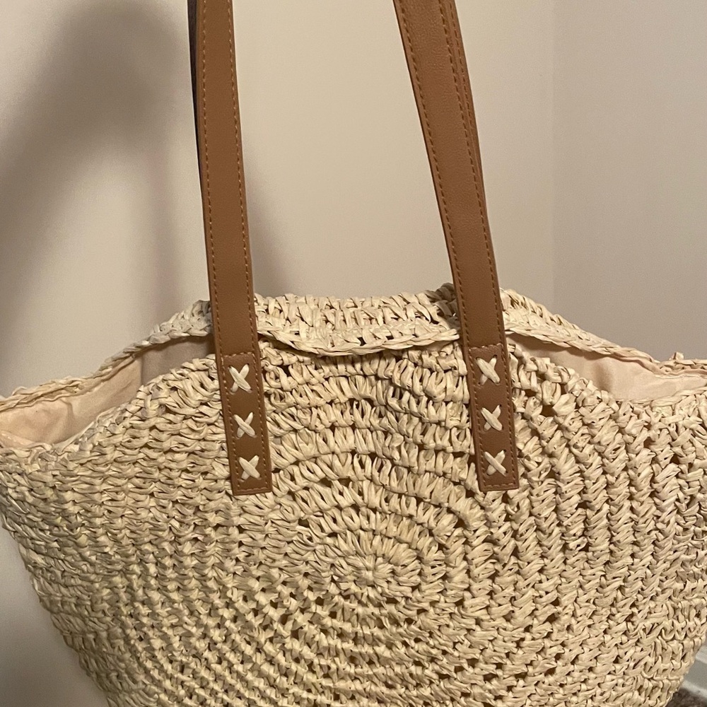 Elegant Cream Woven Tote Bag with Tan Straps